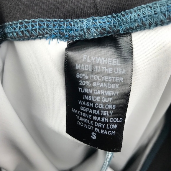 Flywheel Sports Snakeskin Print Leggings - Picture 4 of 7